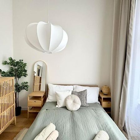 5 Min Dancing House Apartment Prague, Luxury And Modern エクステリア 写真